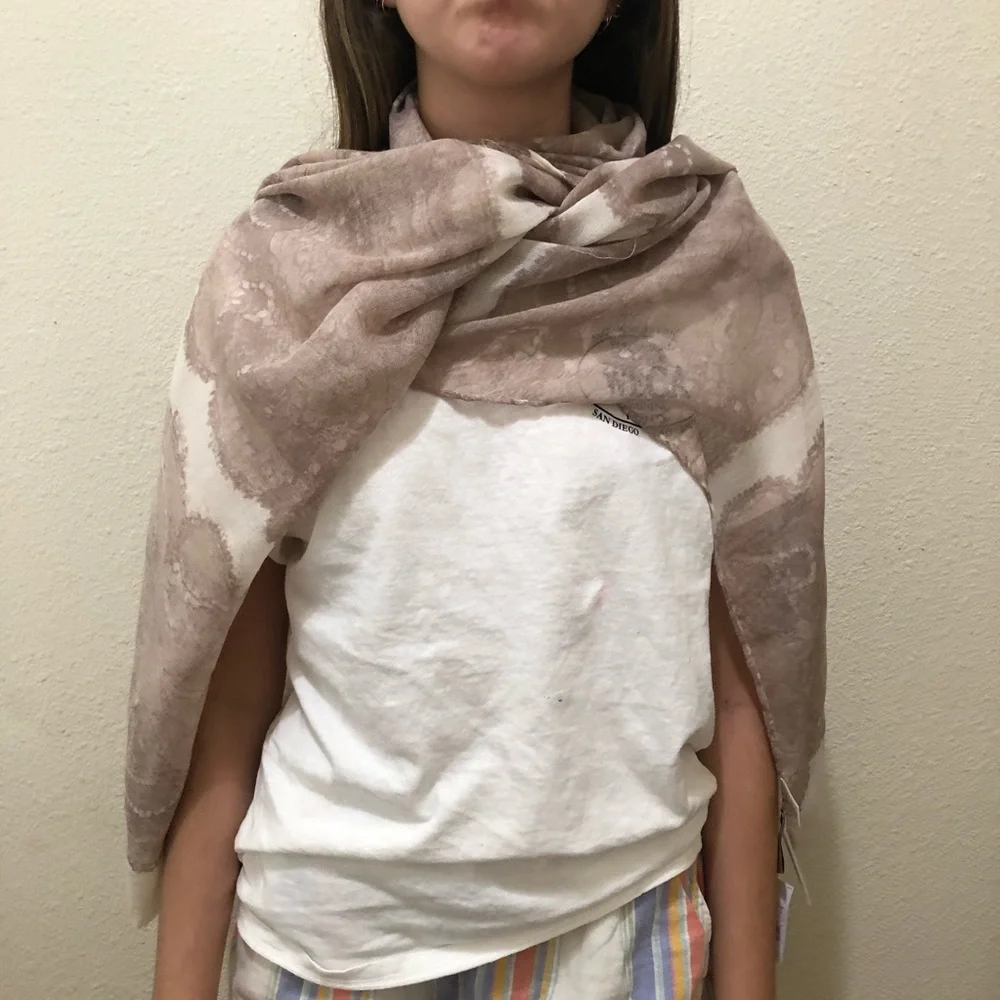 LOFT‎ Neutral Scarf